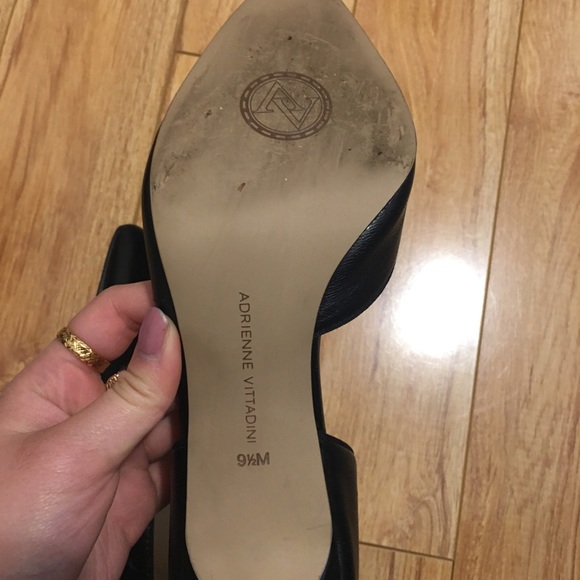 Adrienne Vittadini Black 3.5” Pointed Toe Heels - Picture 9 of 11